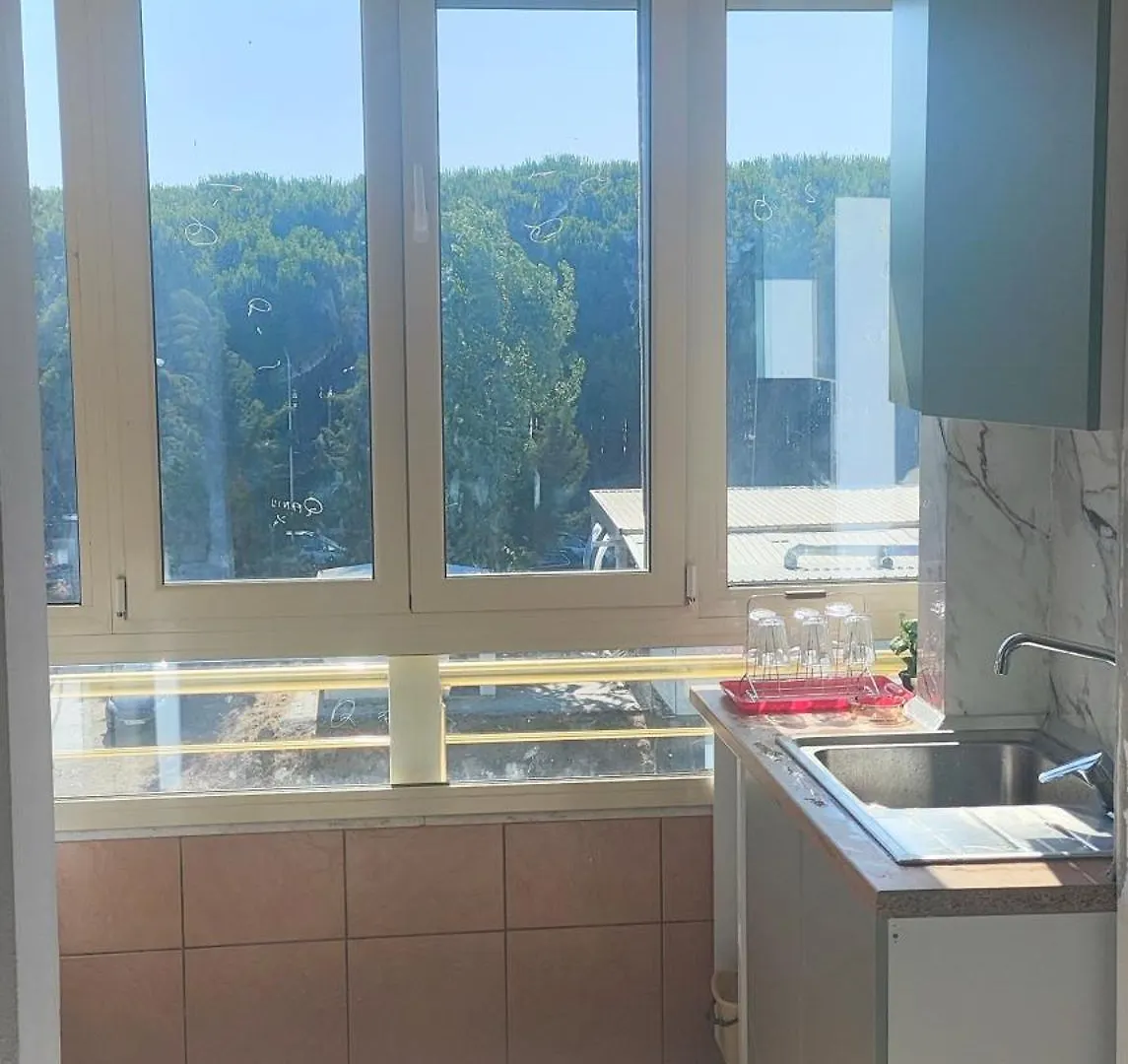 Ledio'S Holiday Apartment In Spille